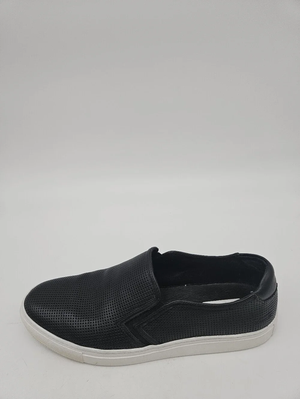 URI MINKOFF Union Leather Slip On Sneaker Loafer Mens Black Sz 12M